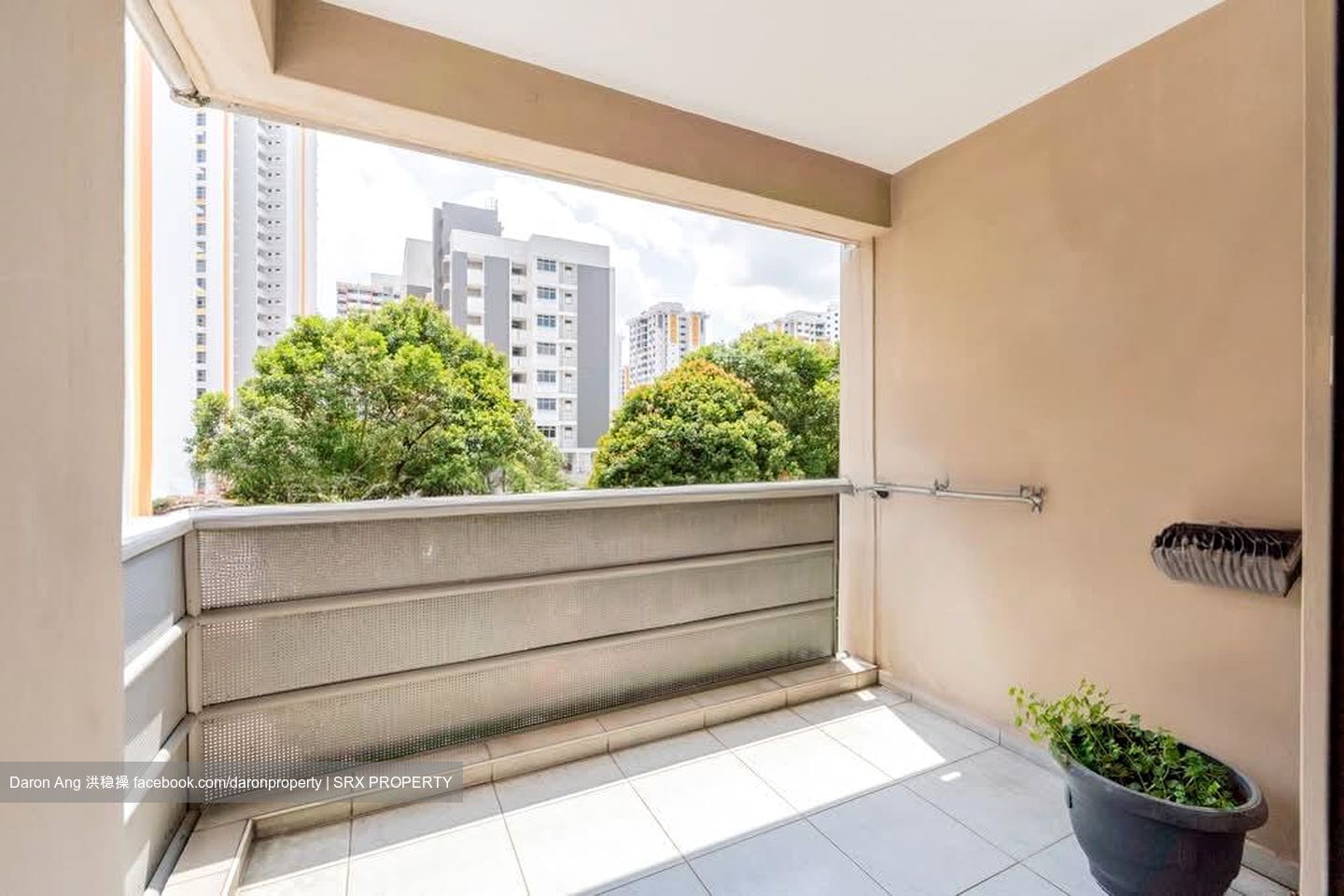 Jurong East Street 12 (Jurong East), HDB 5 Rooms #563178351